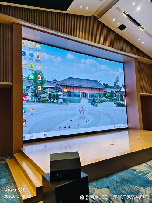 技術演進與場景革新 從SMD到COB，小間距LED屏、室內拼接屏及LED顯示的新格局